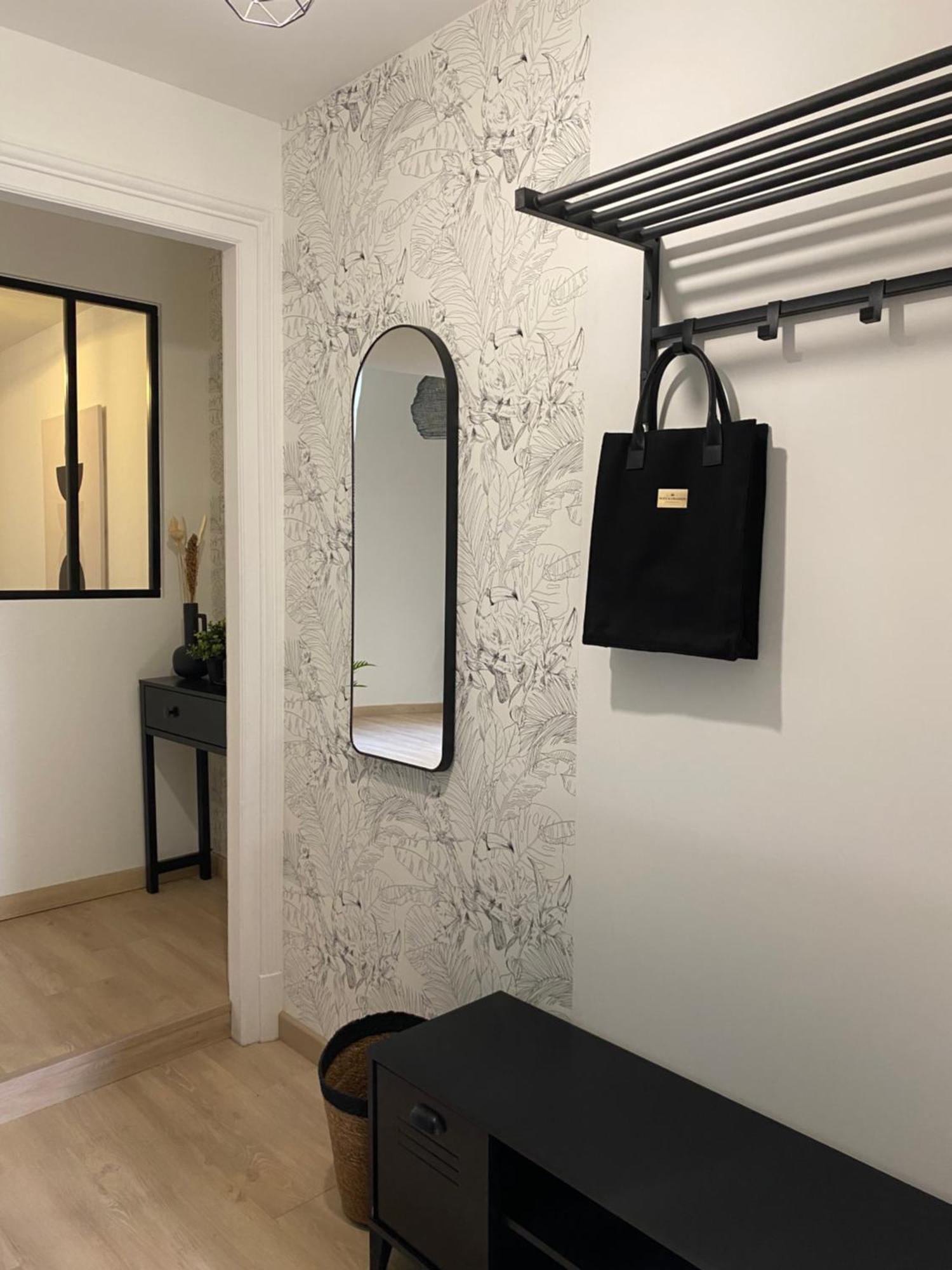 Апартаменты L'Atelier D'Arches Шарлевиль-Мезьер Экстерьер фото